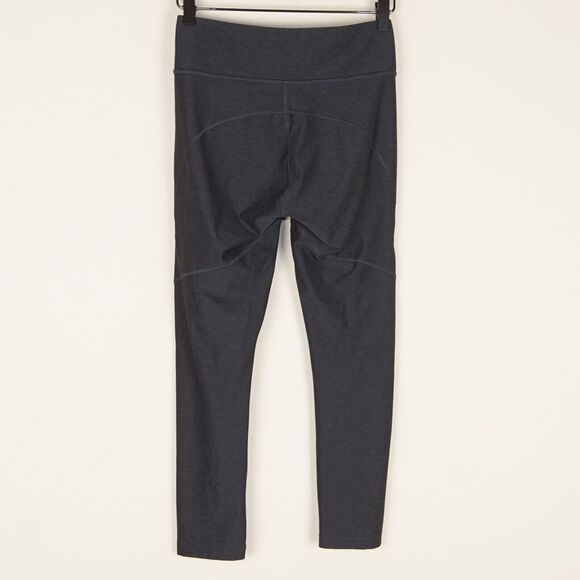 Outdoor Voices Dark Gray Warm Up Cropped Leggings Womens Sz S - Picture 3 of 8